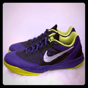 nike zoom attero 2